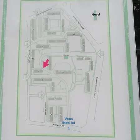 Nord 2 Pieces Calmes,wifi,clim,balcon,parking 公寓 *