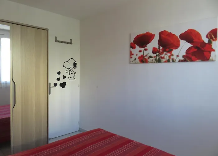 Nord 2 Pieces Calmes,wifi,clim,balcon,parking