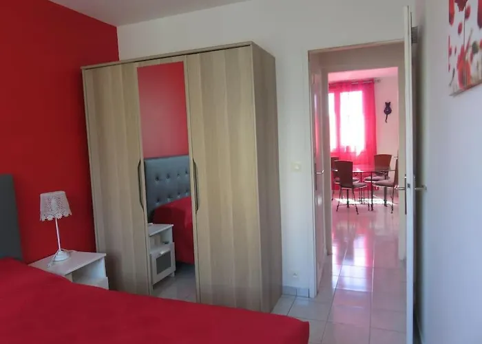 Nord 2 Pieces Calmes,wifi,clim,balcon,parking Lejlighed Nice