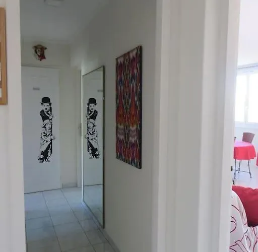 Nord 2 Pieces Calmes,wifi,clim,balcon,parking