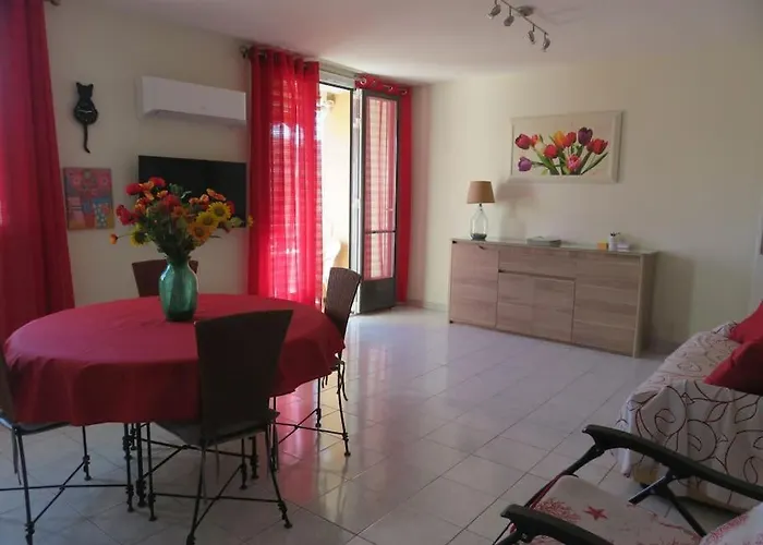 Nord 2 Pieces Calmes,wifi,clim,balcon,parking