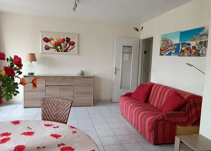 Nord 2 Pieces Calmes,wifi,clim,balcon,parking *