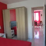 Nord 2 Pieces Calmes,wifi,clim,balcon,parking Appartement Nice