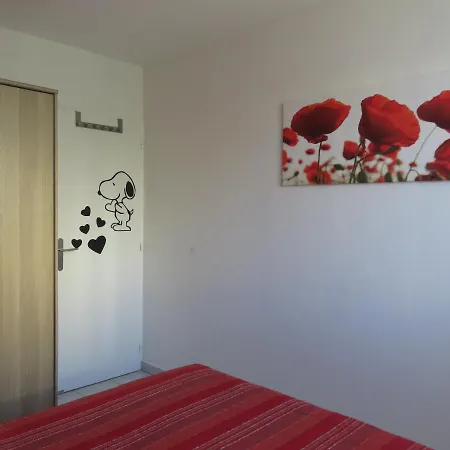 Nord 2 Pieces Calmes,wifi,clim,balcon,parking